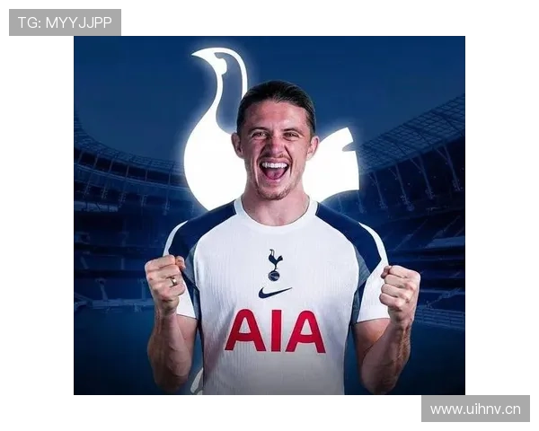 卡拉格：热刺面临危机，务实教练难承野心